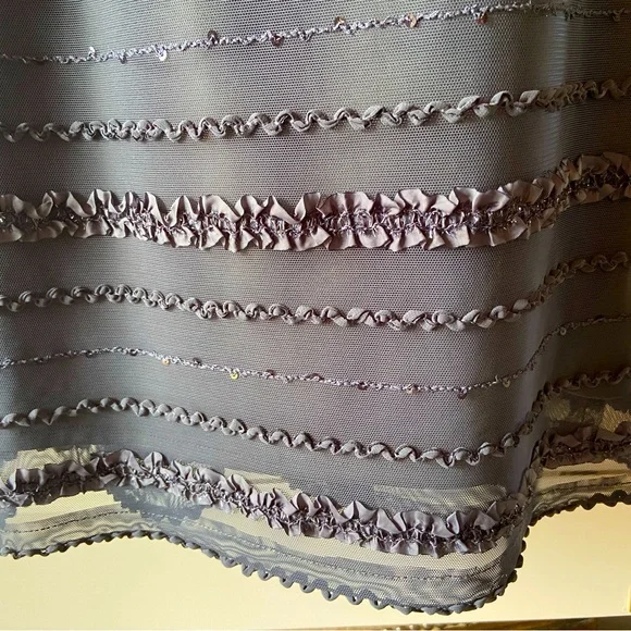 JS Collections gray cocktail dress. Size 8. - Picture 7 of 8